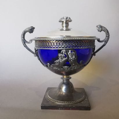 DRAGEOIR in silver (950). PARIS, Pierre-Jacques...