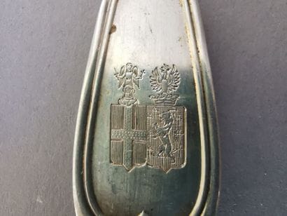 SERIE DE DIX FOURCHETTES A HUITRES ET DE...