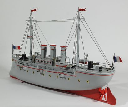 63 cm steam-powered BING battleship circa...