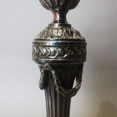 FLAMBEAU ET BOBECHE in silver (950). PARIS,...