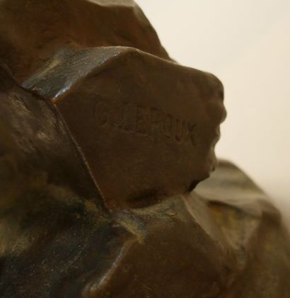 D'après Gaston LEROUX
Rebecca, porteuse d'eau
Bronze...
