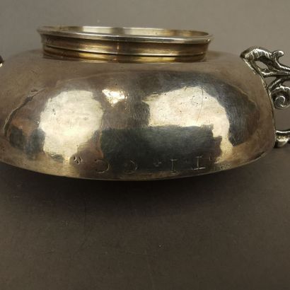 SILVER WEDDING CUP (950). SAINT-MALO, 1716-1718...