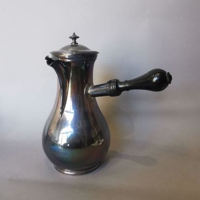 CAFETIERE in silver (950). PARIS, Louis LEGAY,...