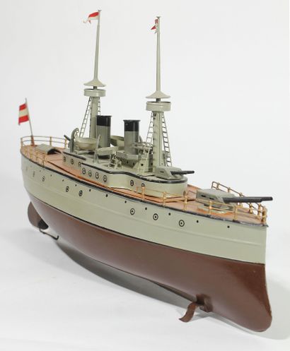 FLEISCHMANN toy boat - Battleship with spur....