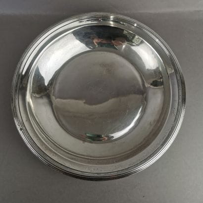 Silver PLAT (950). PARIS, 1819-1838. Circular...
