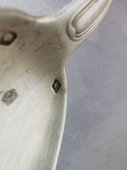 SERIE DE DIX FOURCHETTES A HUITRES ET DE...