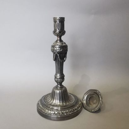 FLAMBEAU ET BOBECHE in silver (950). PARIS,...