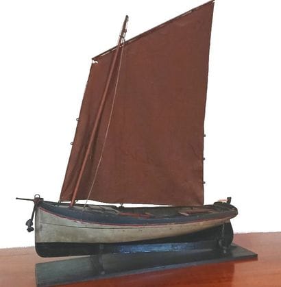 Model of a Basse-Indrais fishing canoe of...