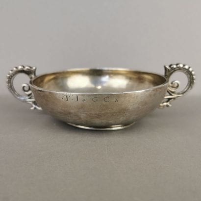 SILVER WEDDING CUP (950). SAINT-MALO, 1716-1718...