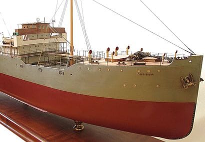 Shipyard model - Oil tanker SHAPUR 1922....