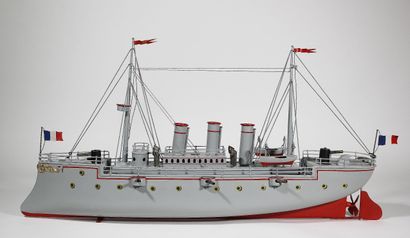 63 cm steam-powered BING battleship circa...