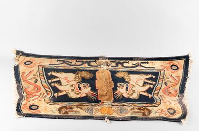 Saddle cloth decorated with lions. Wool velvet...