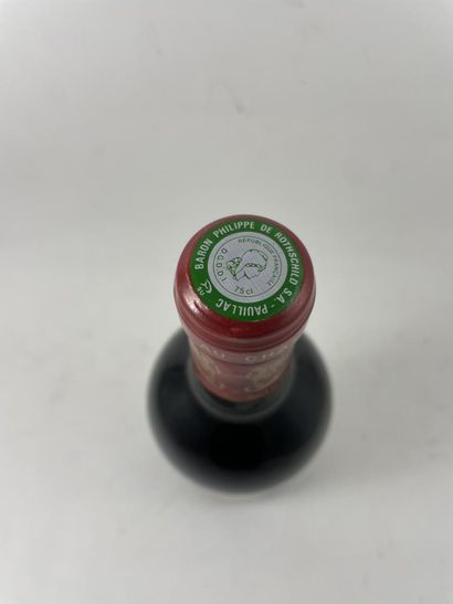 1 btl Château Mouton Rothschild 1993 - P...
