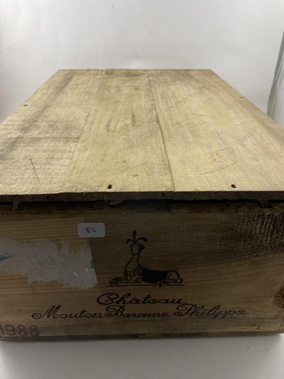 CBO12 btls Château Mouton Baronne Philippe...