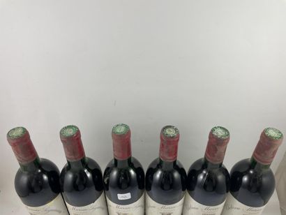 8 btls Château Marsac Séguineau 1988 - M...