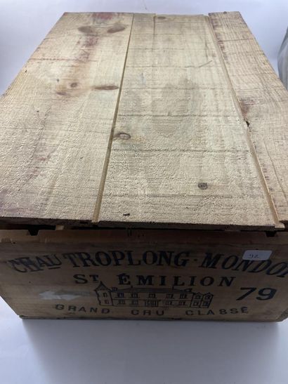 CBO12 btls Château Troplong Mondot 1979 -...