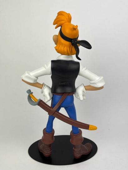 UDERZO / JEHAN PISTOLET - Statuette en résine...