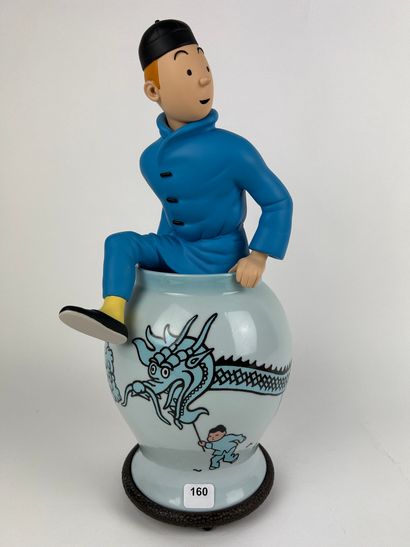 HERGE / LE LOTUS BLEU / TINTIN SORTANT DE...