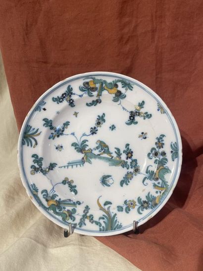 ALCORA
Earthenware plate with polychrome...