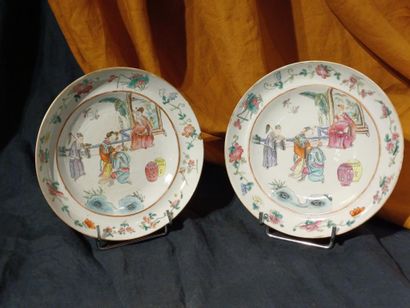 CHINA, late 19th century 
Pair of porcelain...