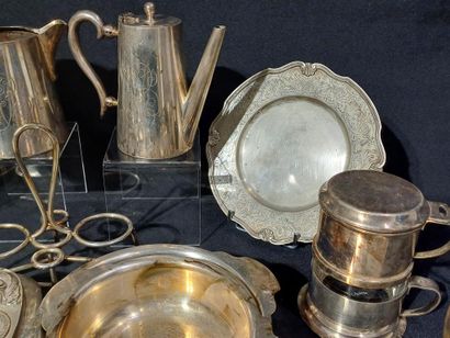 LOT OF silver-plated TABLE OBJECTS including:...