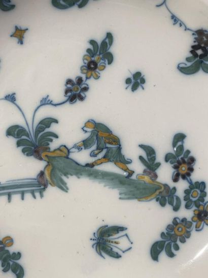 ALCORA
Earthenware plate with polychrome...