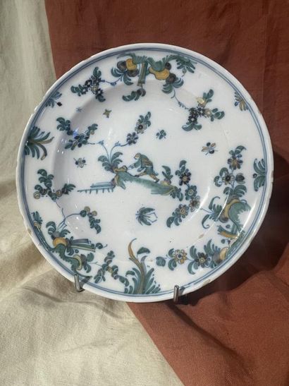 ALCORA
Earthenware plate with polychrome...