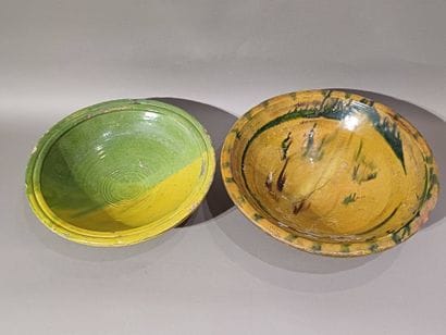TUNISIA NABEUL
Set of two glazed ceramic...