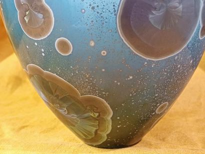 Mathieu LIEVOIS (dans le goût de)
Vase ovoïde...