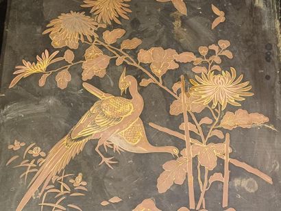 JAPAN
Square lacquer tray decorated with...