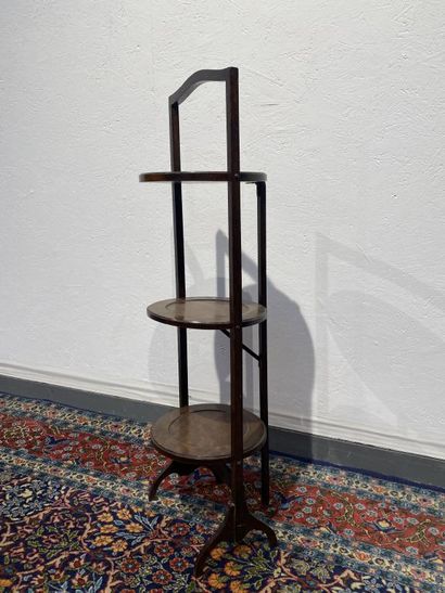 Oak plate rack with three trays, removable....