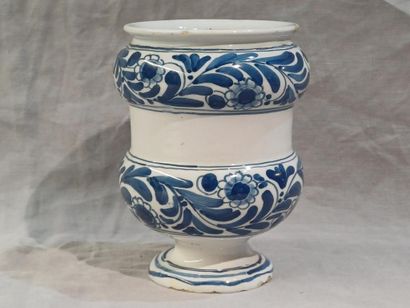 ITALY ? 
Earthenware Albarello with double...