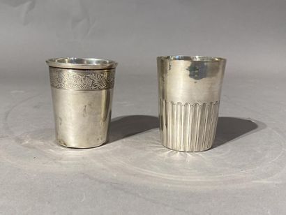 TWO silver GOBELETS (950). Gobelet n°1: PARIS,...