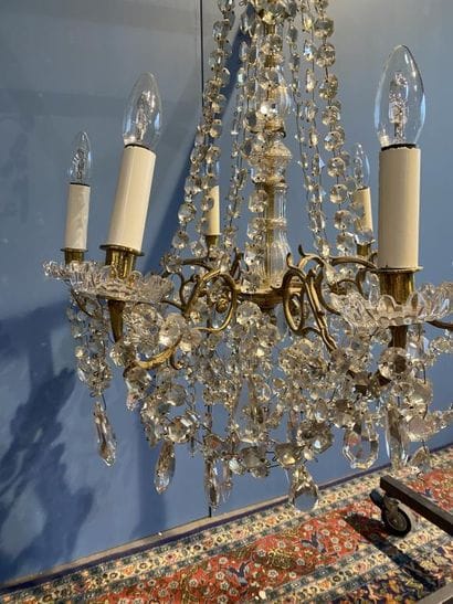 Bronze and crystal LUSTRE, the central bulbous...