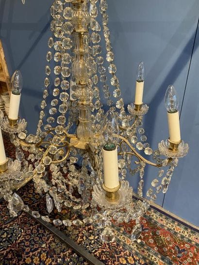 Bronze and crystal LUSTRE, the central bulbous...