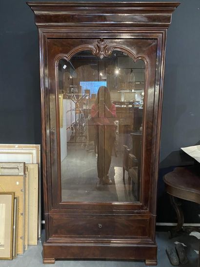 Mahogany and mahogany veneer display case...