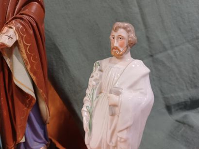 Ensemble comprenant :
- Statuette en plâtre...