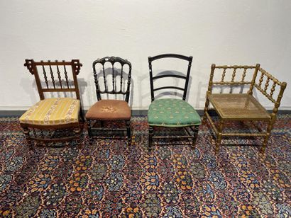 Set comprising three children's chairs with...