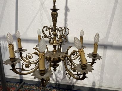 Gilded bronze eight-light chandelier decorated...