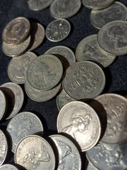 Set of approx. 95 pieces in 5 pence British...