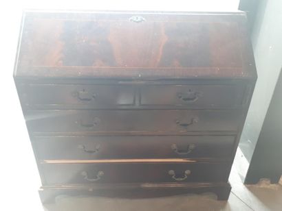 Mahogany scriban chest of drawers, opening...