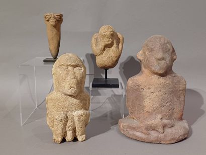 Lot of four West African objects: a seated...