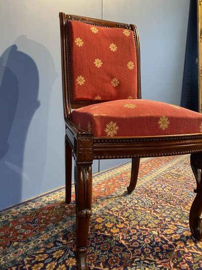Mahogany and mahogany veneer chair with slightly...