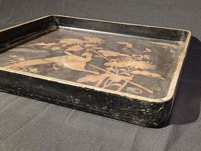 JAPAN
Square lacquer tray decorated with...