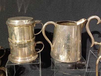 LOT OF silver-plated TABLE OBJECTS including:...