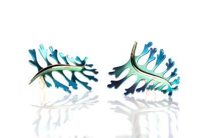 Alix DUMAS, born 1986
Serrated leaves, 2024
Pair...