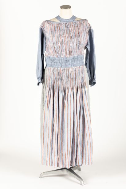 Nolwenn FALIGOT, born 1991
Mari-Morgan dress,...