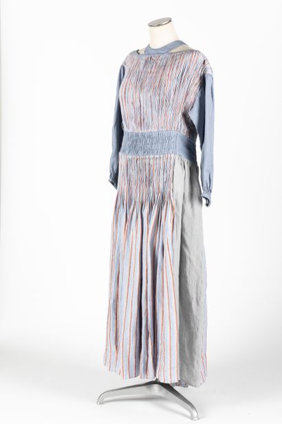 Nolwenn FALIGOT, born 1991
Mari-Morgan dress,...