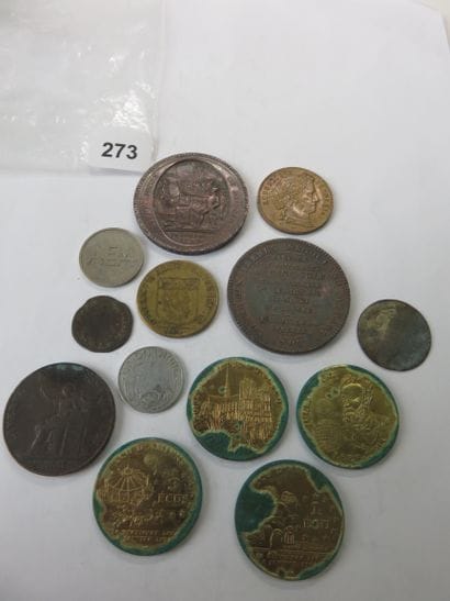 Jetons et Médailles - Lot de 13, Jeton de...