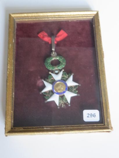 Décoration - Croix de Commandeur de la Légion...